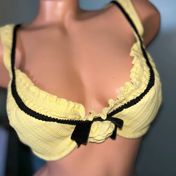 “D” L Vintage Betsey Johnson yellow rose bikini dollbaby retro dollbaby black - Picture 3 of 16